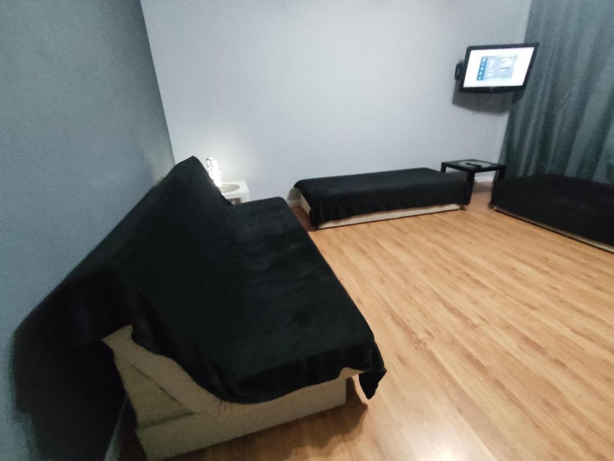 3030 Jana Spychalskiego 32 - Tanie Pokoje W Apartamencie - Samodzielne Zameldowanie - Self Check In Познань Екстер'єр фото
